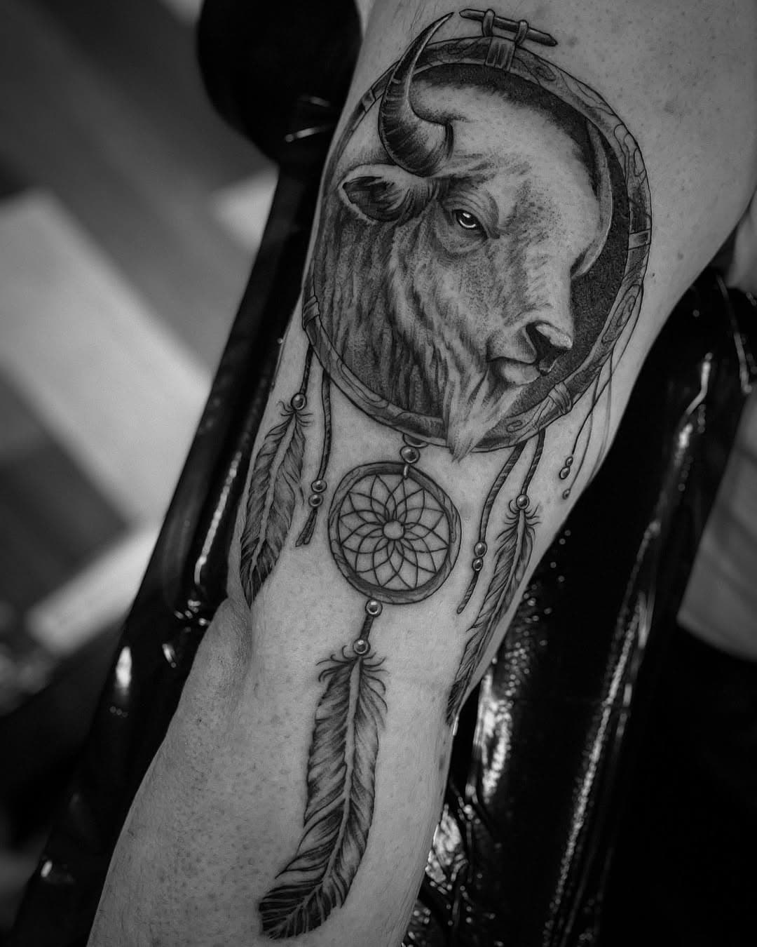 white buffalo 🦬 this was this clients first tattoo!! #apprenticetattoo #tattooapprentice