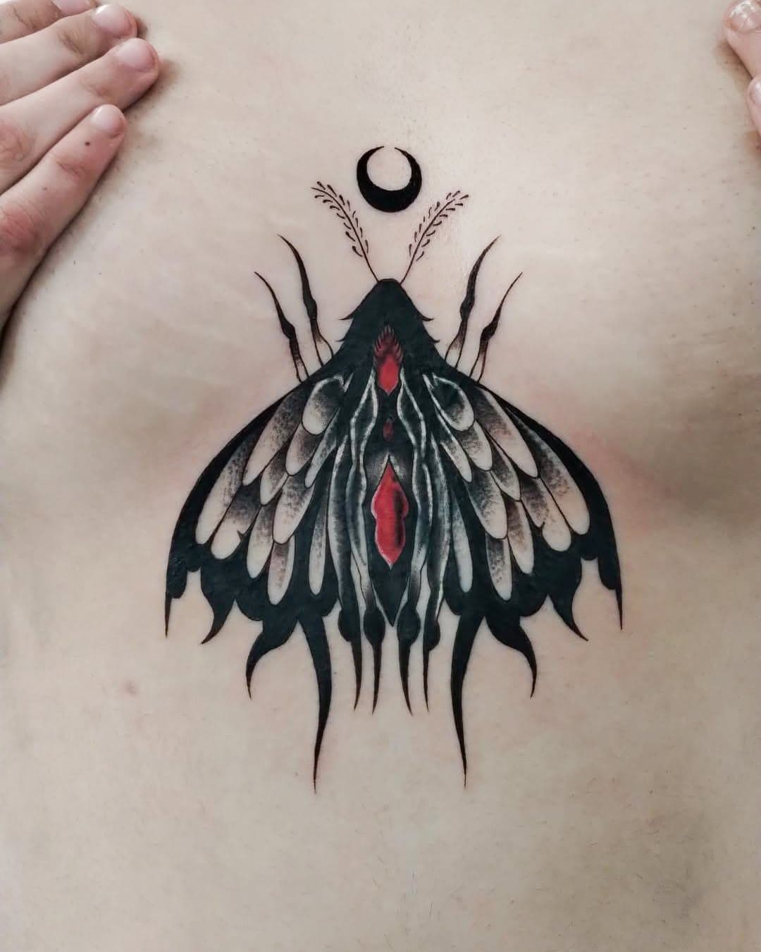 Captivated by this moth tattoo🌙

Tatted by Yon @snakelinezzz
Book with Yon at our Union Square location📍

Soho, Union Square, and Williamsburg 
11AM-9PM 7 DAYS A/W..🕘
WALK-INZ OR BOOK ONLINE…📕
TATTOOS & PIERCINGS, NO ATTITUDE, NO MISERABLE HOOPS TO JUMP THROUGH...🚫
WALK-INZ WELCOME OR BOOK ONLINE AT
⚔️livebytheswordtattoo.com⚔️
.
.
.
.
#moth #mothtattoo #nyctattooartist #unionsquare #manhattan