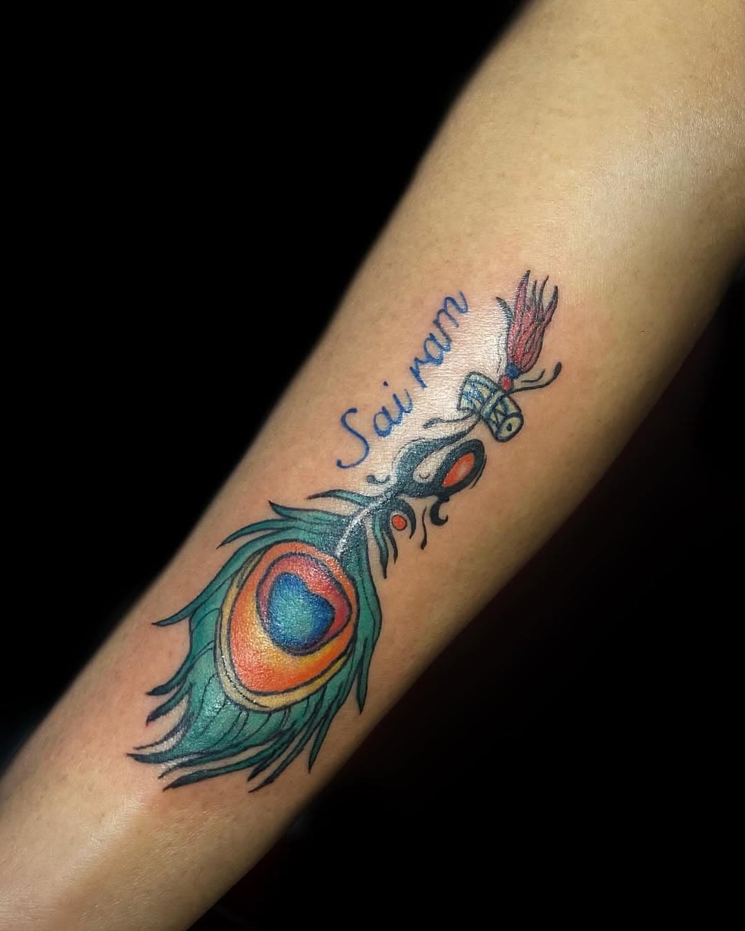something colourful 🦚 thanks pooja!

dm to book colour tattoos. flash or custom <3
•
•
•
•
•
#apprenticetattoo #tattooapprentice #colourtattoo #colortattoo #brantfordtattoos #brantfordontario #haldimandcounty #hamiltontattoos #parisontario