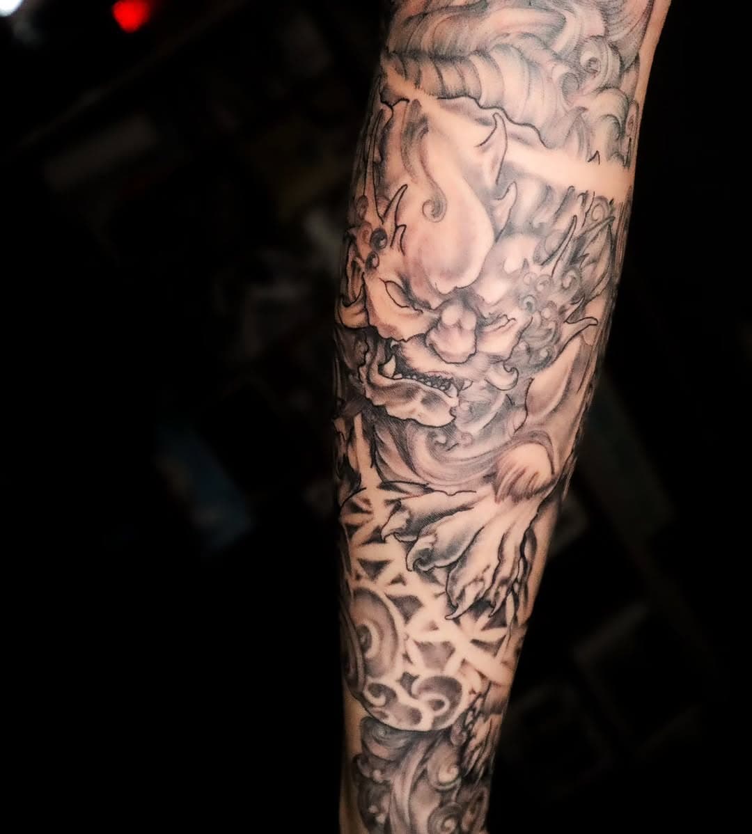 WIP

#irezumitattoo #asiantattoo #halfsleevetattoo #blackngreytattoo #fudogtattoo